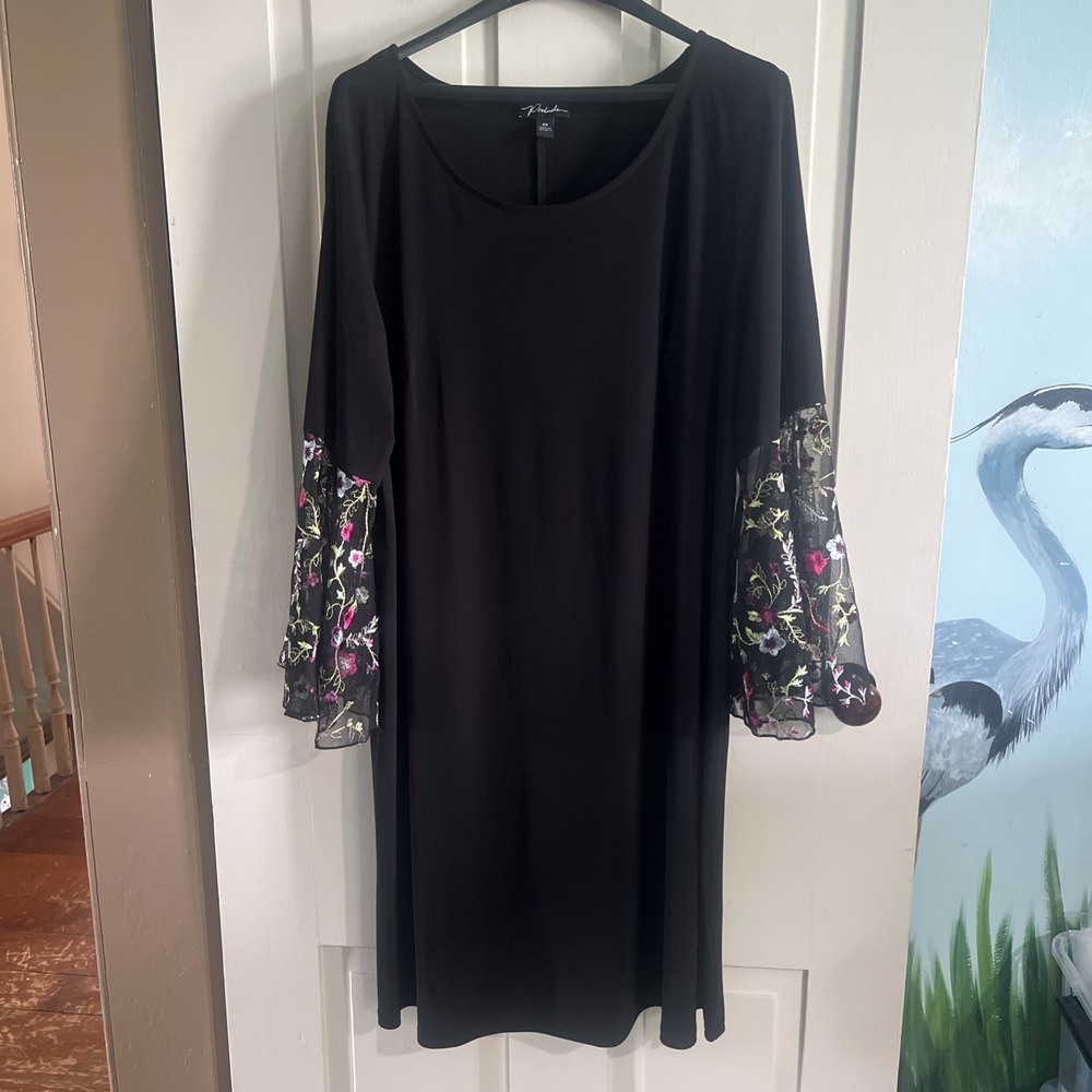 PRELUDE Macys black dress 2XL Bell Embroidered Sleeve 60's CK Badgley Mischka